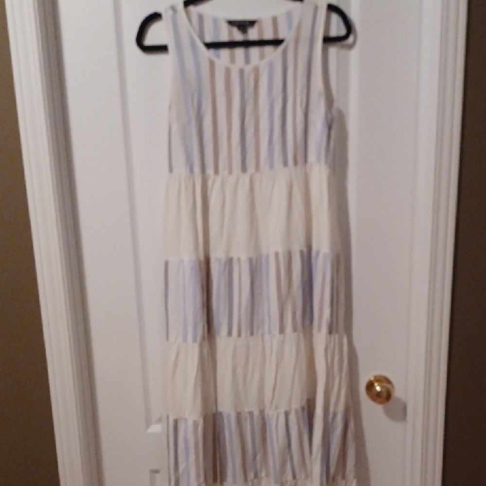 Sleeveless Striped Tiered Maxi Dress in Cream and Light Blue